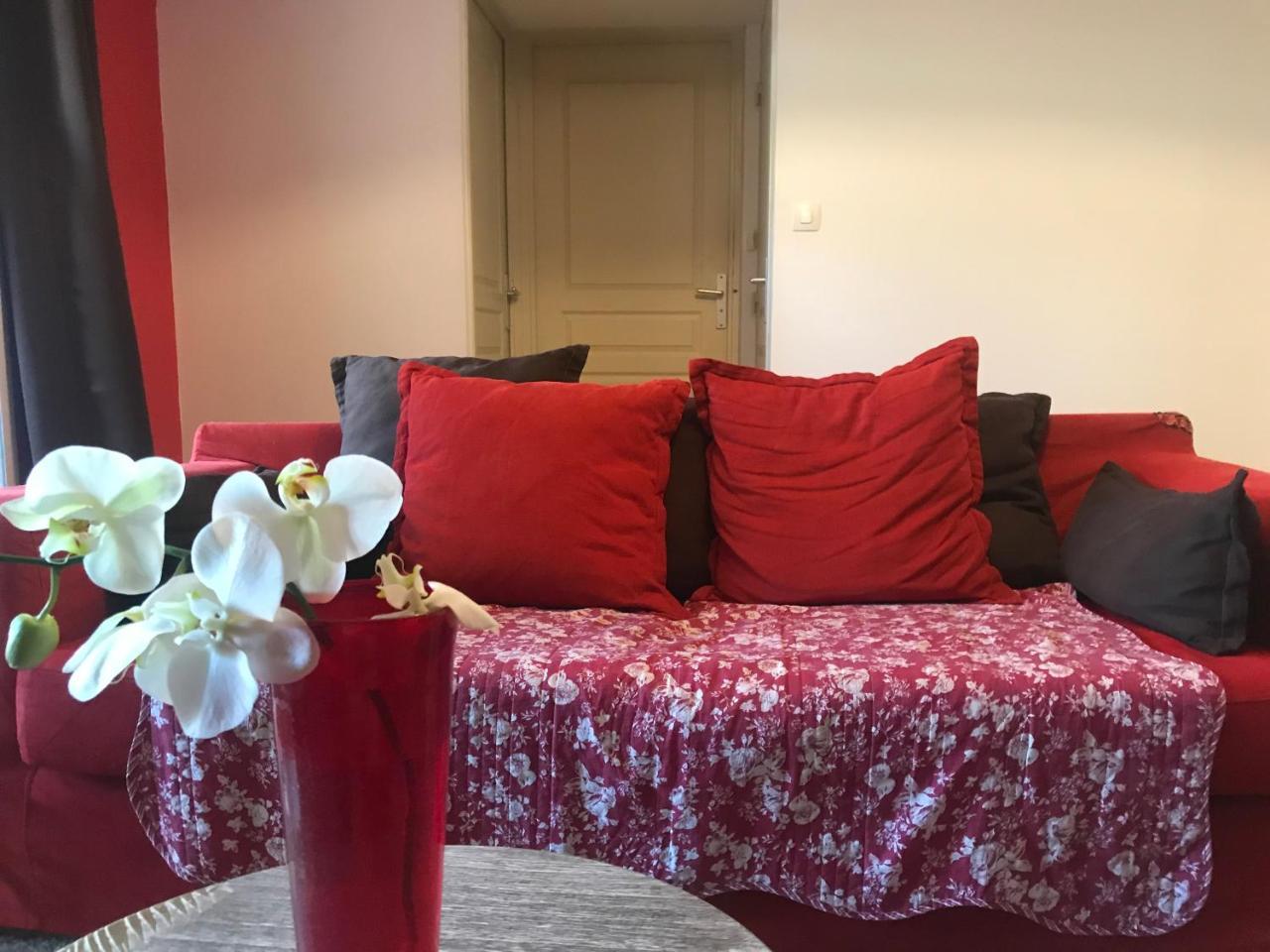 Casa Bella Apartment Сен-Пиер Екстериор снимка