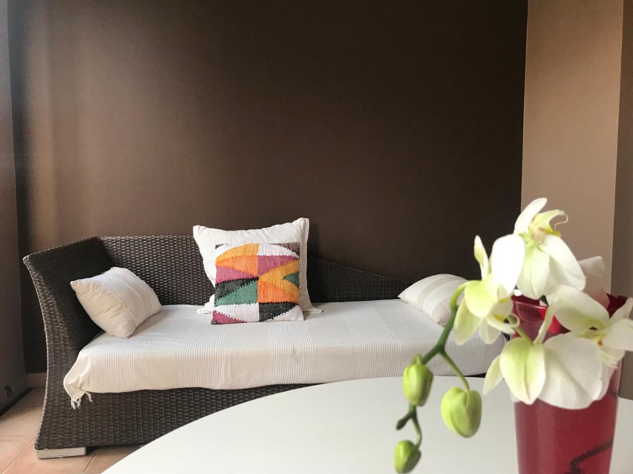 Casa Bella Apartment Сен-Пиер Екстериор снимка