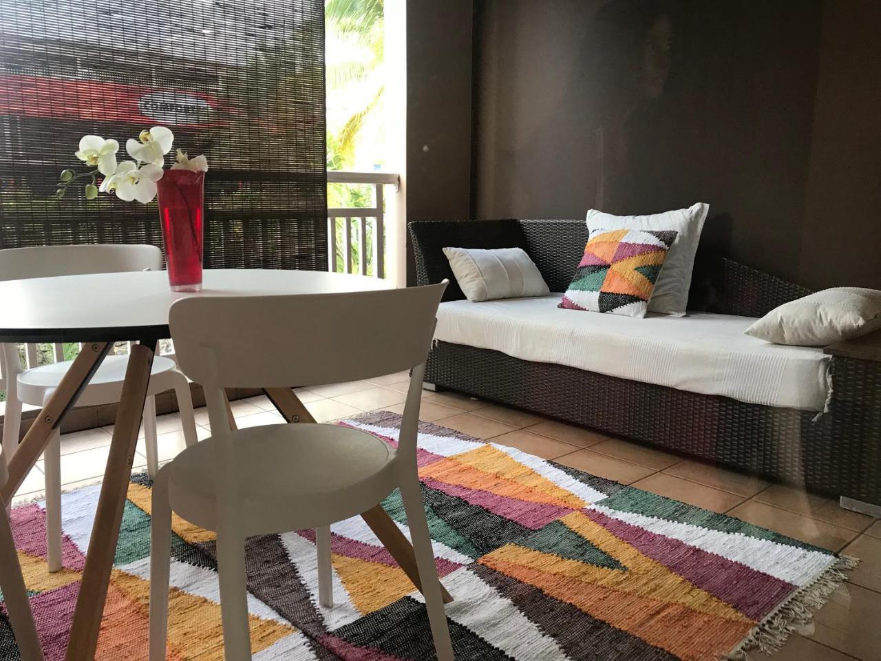 Casa Bella Apartment Сен-Пиер Екстериор снимка